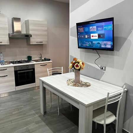 House Tomas Apartment Napoli Bagian luar foto