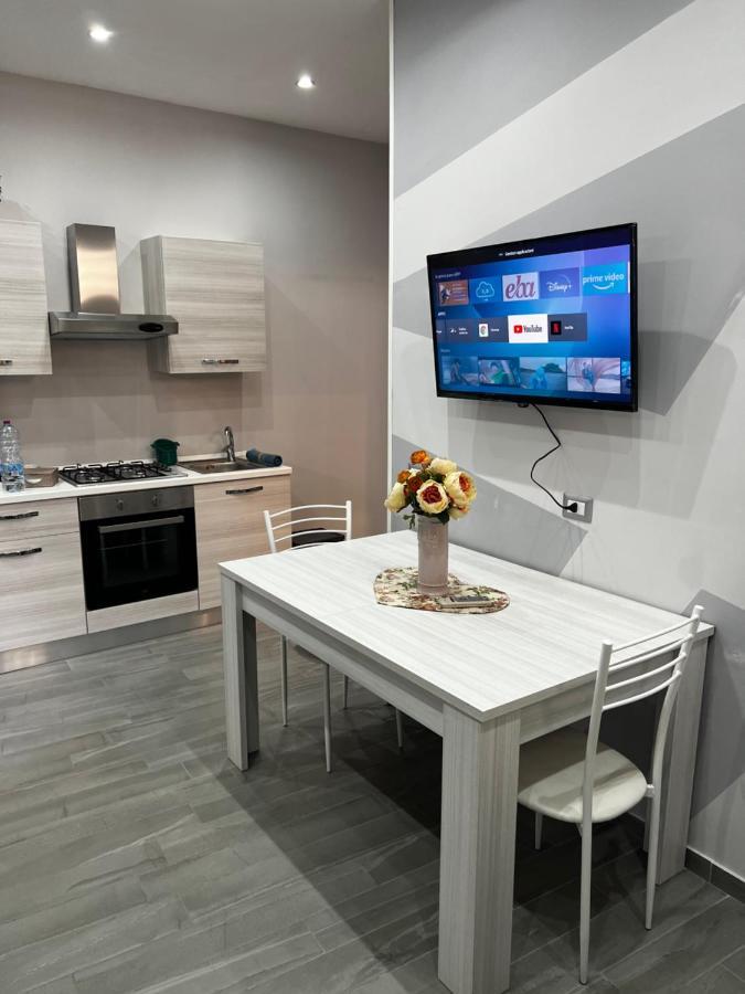 House Tomas Apartment Napoli Bagian luar foto